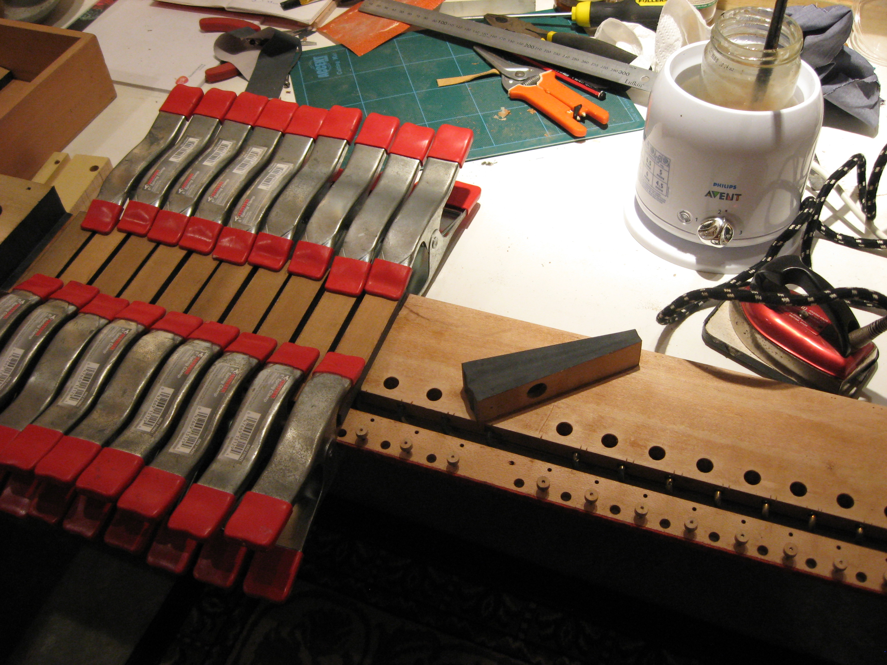 Gluing recovered pneumatics
